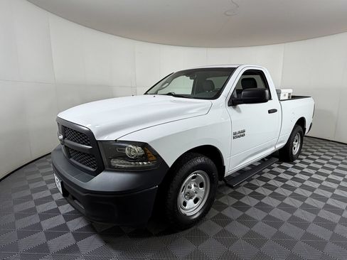 Used 2018 RAM 1500 Tradesman RWD image 2