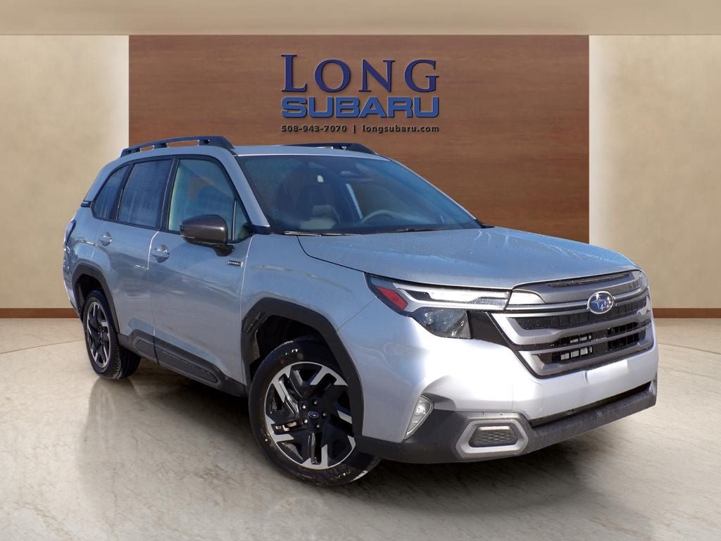 Used 2025 Subaru Forester Limited AWD/4WD image 6