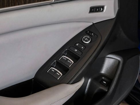 Used 2018 Honda Accord EX-L image 48