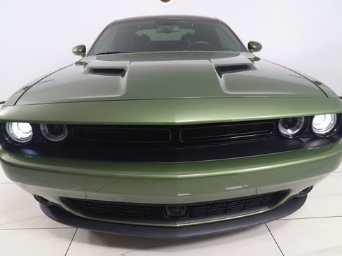 Used 2023 Dodge Challenger SXT w/ Plus Package RWD image 46