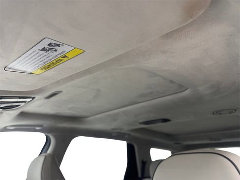 Used 2022 Hyundai Palisade Calligraphy image 76