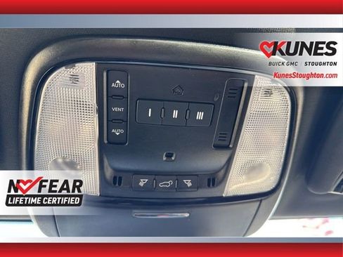 Used 2025 Dodge Durango R/T image 29