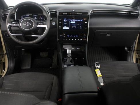 Used 2024 Hyundai Santa Cruz SEL image 10