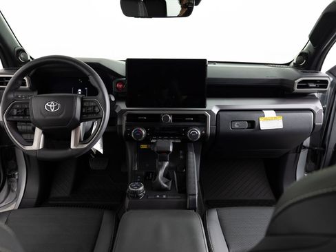 Used 2026 Toyota 4Runner TRD Off-Road Premium AWD/4WD image 38