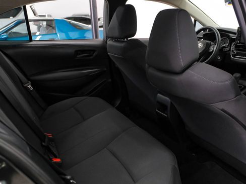 Used 2022 Toyota Corolla LE image 34