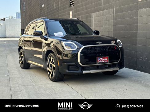Certified 2025 MINI Cooper Countryman S AWD/4WD image 1