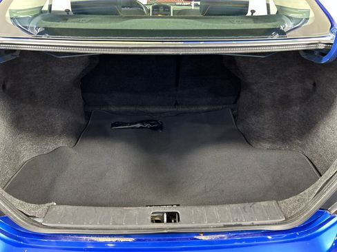 Used 2016 Nissan Versa SV FWD image 18