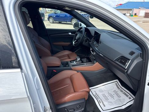 Used 2024 Audi Q5 2.0T Premium Plus image 17