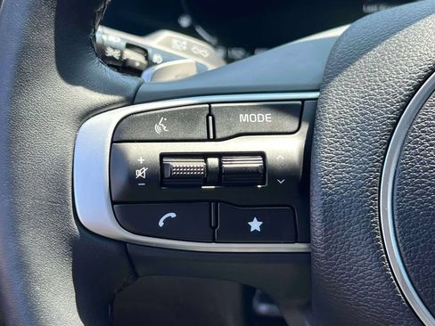 Used 2025 Kia Sportage SX Prestige AWD/4WD image 22
