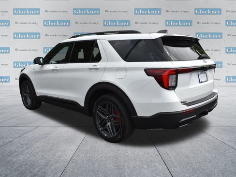 New 2026 Ford Explorer ST-Line w/ ST-Line Street Pack AWD/4WD image 15
