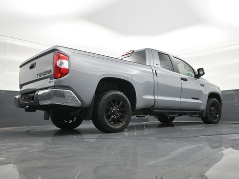 Used 2020 Toyota Tundra SR5 w/ SR5 Upgrade Package RWD image 29