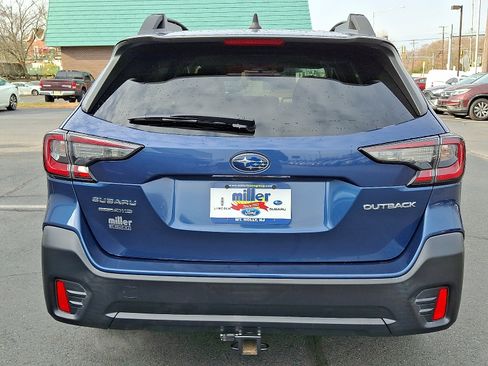 Used 2021 Subaru Outback Premium image 5