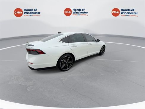 Certified 2025 Honda Accord Sport image 8