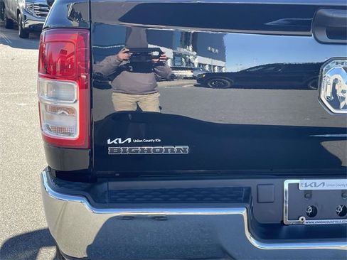 Used 2024 RAM 2500 Big Horn w/ Bed Utility Group image 10