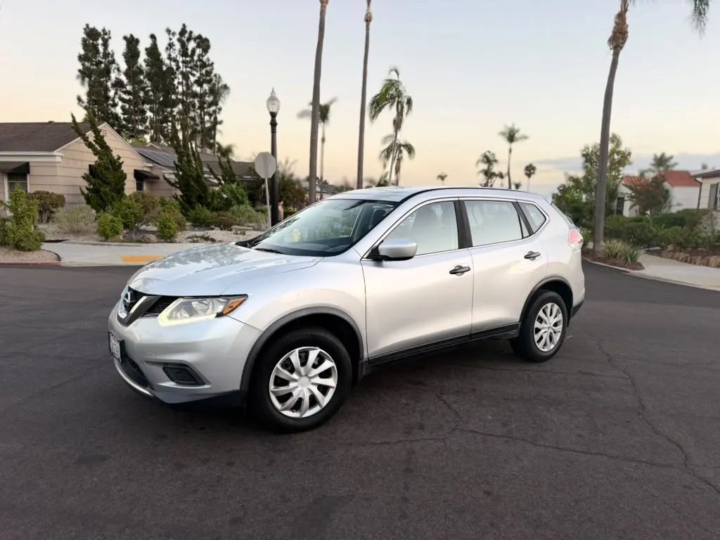 Used 2016 Nissan Rogue S FWD image 14