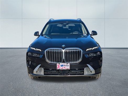 Used 2023 BMW X7 xDrive40i image 8
