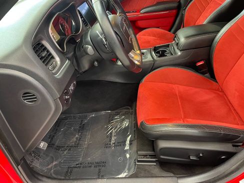Used 2016 Dodge Charger SRT Hellcat w/ Harman/Kardon Audio Group image 15