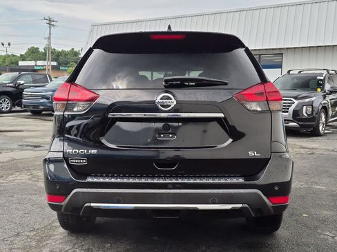 Used 2020 Nissan Rogue SL w/ Premium Package FWD image 4