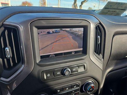 Used 2023 Chevrolet Silverado 1500 Custom image 24