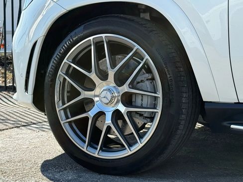 Used 2022 Mercedes-Benz GLE 53 AMG GLE 53 Sport Utility 4D image 48