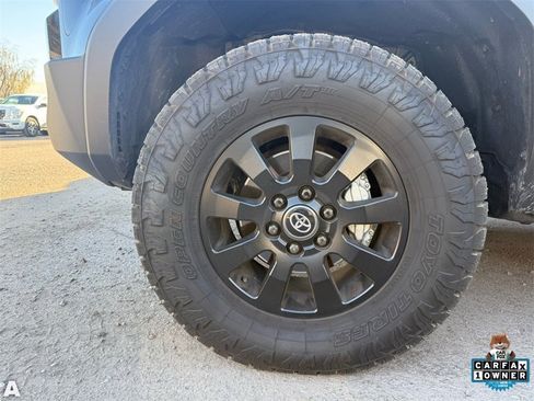 Used 2024 Toyota Land Cruiser image 6