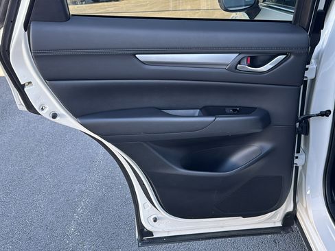 Used 2024 MAZDA CX-5 AWD 2.5 S w/ Select Package image 18