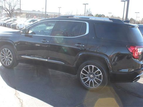 Used 2021 GMC Acadia Denali w/ Denali Ultimate Package image 10