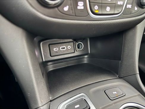 Certified 2024 Chevrolet Equinox LT image 15