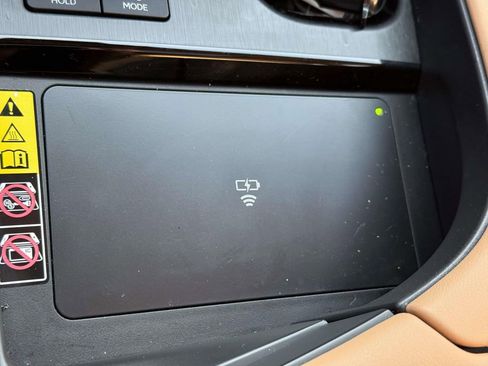 Used 2024 Lexus ES 300h Ultra Luxury image 27