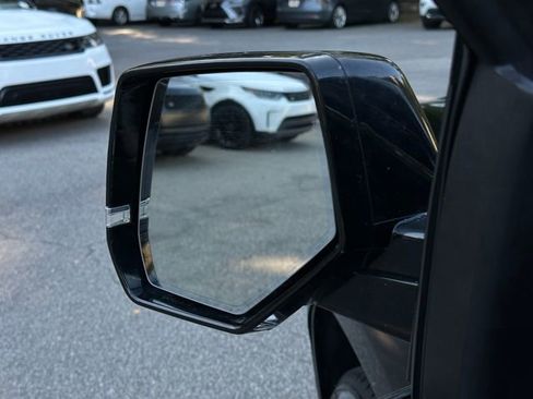 Used 2019 Cadillac Escalade 2WD image 14