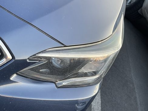 Used 2020 Subaru Outback Premium w/ Popular Package #1 image 8