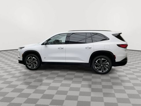 Used 2026 Buick Enclave Sport Touring w/ Power Package AWD/4WD image 41