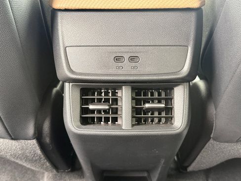 New 2025 Chevrolet Equinox ACTIV w/ Safety and Technology Package image 24