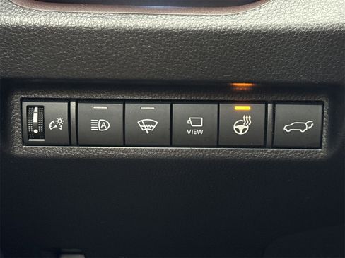 Used 2019 Toyota RAV4 Limited image 35