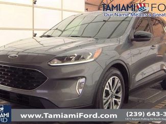 Used 2022 Ford Escape SE w/ SE Sport Appearance Package video 1