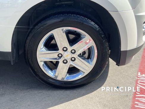 Used 2015 Chevrolet Equinox LTZ FWD image 4