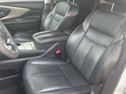 Used 2017 Nissan Murano SL w/ SL Technology Package FWD image 18