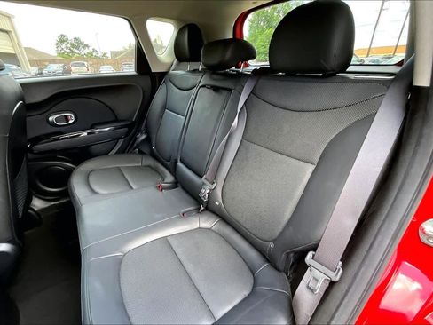 Used 2016 Kia Soul ! image 18