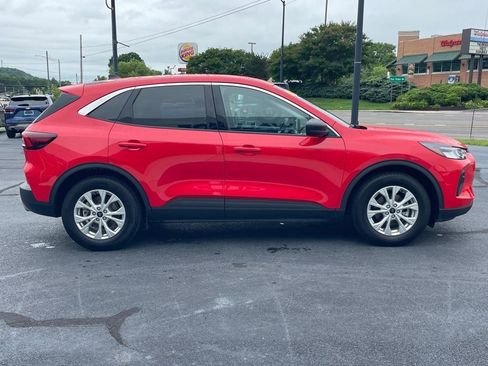 Used 2024 Ford Escape Active image 8