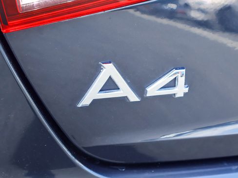 Used 2018 Audi A4 2.0T Premium AWD/4WD image 25