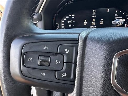 Used 2023 GMC Yukon Denali image 27