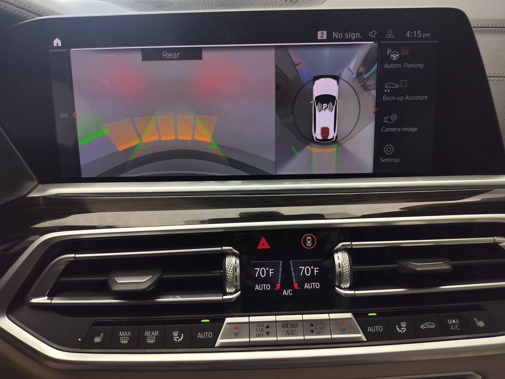 Used 2021 BMW X5 xDrive40i w/ Premium Package AWD/4WD image 16