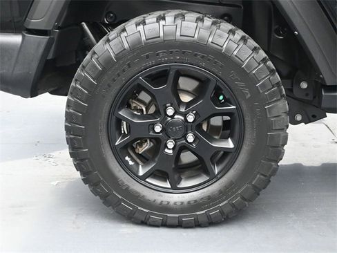 Used 2022 Jeep Wrangler Unlimited Sport image 37