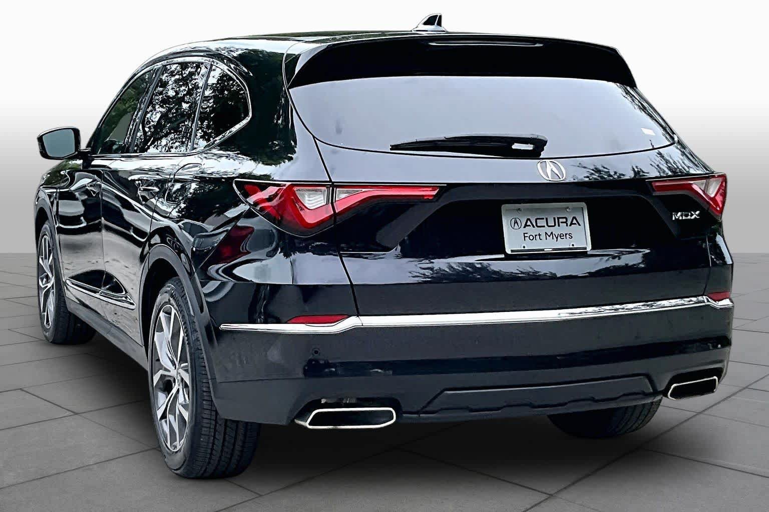 Certified 2024 Acura MDX w/ Technology Package FWD image 12