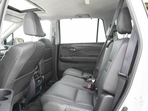 Used 2022 Honda Pilot Special Edition image 16