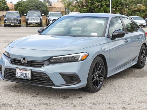 Certified 2023 Honda Civic Sport image 3