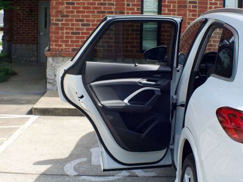 Used 2025 Audi Q5 Prestige image 45