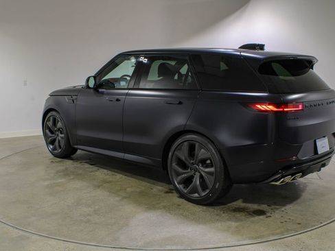 New 2026 Land Rover Range Rover Sport Dynamic SE AWD/4WD image 3