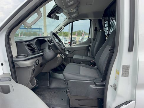Certified 2025 Ford Transit 250 Low Roof w/ Exterior Upgrade Package RWD image 16