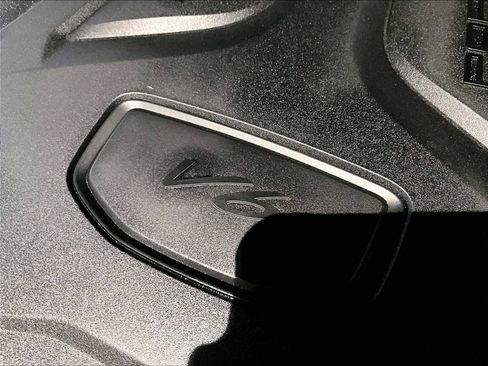 Used 2026 Porsche Cayenne image 35